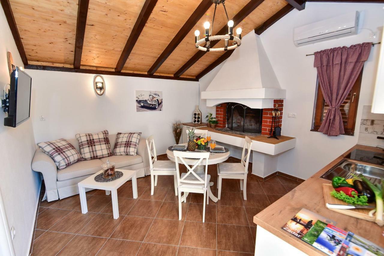 Apartman Mare Задар Екстериор снимка